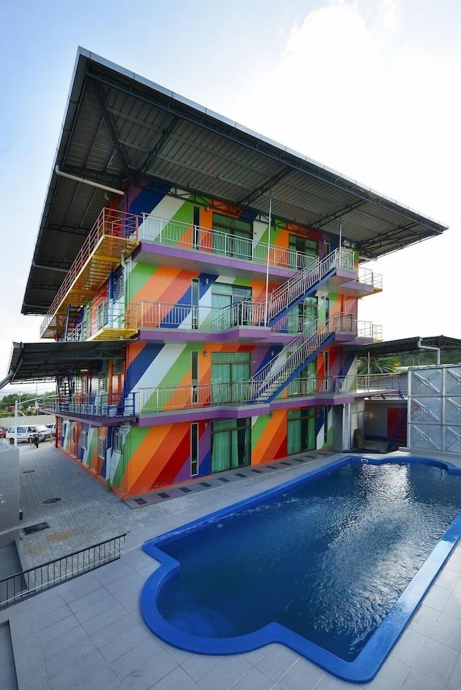 Bahagia Villa Kuah Exterior photo